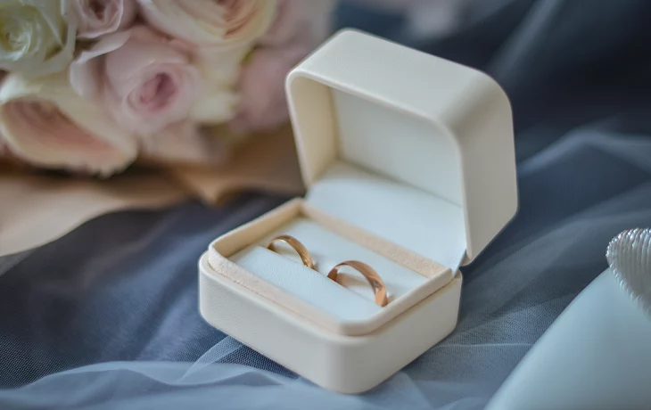 Столичные загсы открыли прием заявок на заключение брака в День России Столичные загсы открыли прием заявок на заключение брака в День России