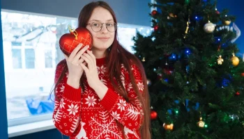 От спектаклей до благотворительных ярмарок: как отмечают Новый год в колледжах Москвы От спектаклей до благотворительных ярмарок: как отмечают Новый год в колледжах Москвы