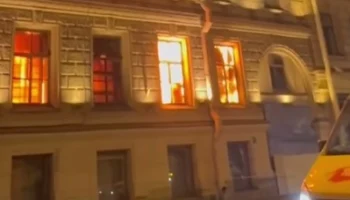 Особняк архитектора Миллера загорелся в районе Исаакиевского собора в Петербурге