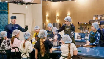 На рыбных рынках "Москва &ndash; на волне" отметят Масленицу