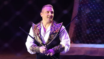 Аскольд Запашный проголосовал на избирательном участке в Москве