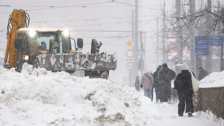 Рекордный за последние 56 лет снегопад прошел в Москве Рекордный за последние 56 лет снегопад прошел в Москве