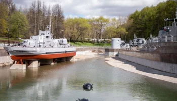 Началось заполнение водоема в Военно-морской локации в музее «Г.О.Р.А.»
