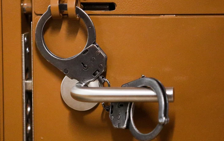 Арестован гендиректор ГК «Пикет» Есипов по обвинению в крупном мошенничестве Арестован гендиректор ГК «Пикет» Есипов по обвинению в крупном мошенничестве