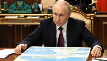 Путин признал угрозу потери Россией доли на рынке нефти из-за сокращения добычи