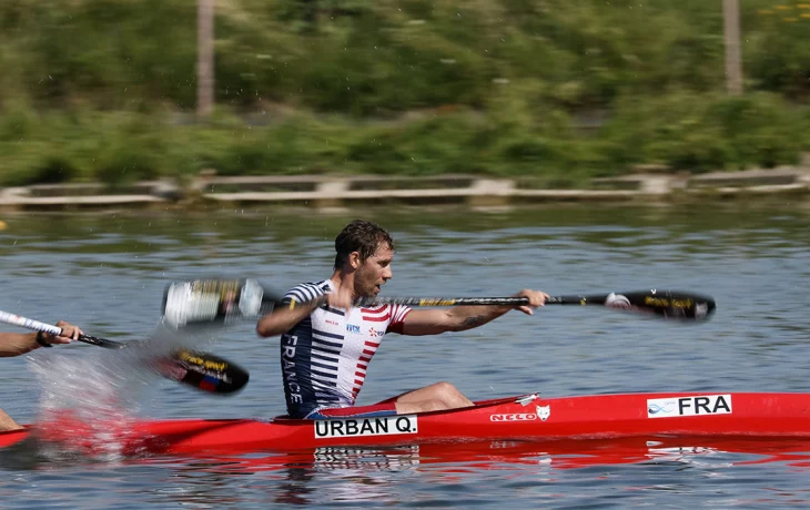 Золотую медаль перевернувшегося на финише ЧМ каноиста передали России