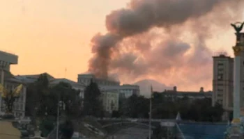 Пожар в правительственном здании произошел на Майдане в Киеве