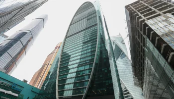 Посетителей башни &laquo;Федерация&raquo; в &laquo;Москве-Сити&raquo; попросили эвакуироваться