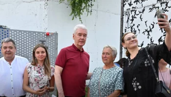 Сергей Собянин открыл новый футбольный манеж в районе Ново-Переделкино