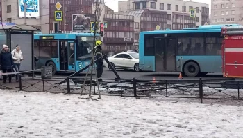 Автобус попал в ДТП в Санкт-Петербурге
