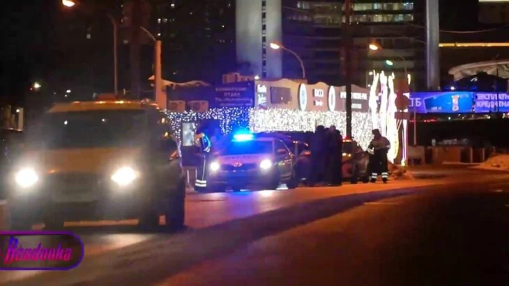 Двоих подозреваемых в агрессивном вождении в центре Москвы привлекли к ответственности Двоих подозреваемых в агрессивном вождении в центре Москвы привлекли к ответственности