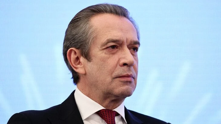 Владимир Машков поддержал конкурс "Подмастерья" для талантливых театралов Владимир Машков поддержал конкурс "Подмастерья" для талантливых театралов