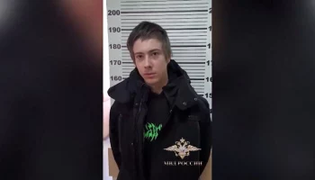 Административный протокол составили на мужчину, проехавшего на крыше поезда в метро Москвы