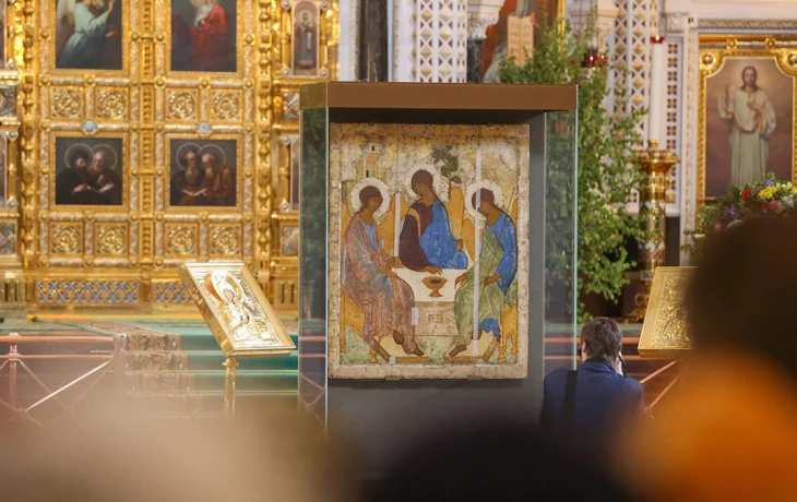 Началась перевозка иконы «Троица» в Троице-Сергиеву лавру Началась перевозка иконы «Троица» в Троице-Сергиеву лавру