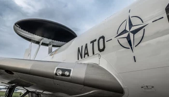 «Их цель сменилась»: зачем НАТО разрабатывает новые логистические маршруты