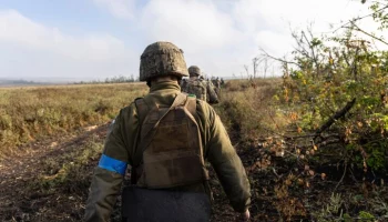 РИА Новости: военный ВСУ взял в заложники двух сослуживцев и медиков под Херсоном