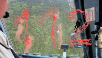 Спасатели обнаружили обломки пропавшего на Камчатке вертолета Ми-8