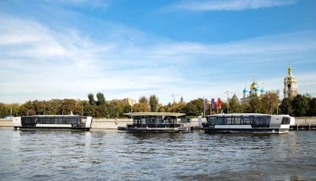 С 11 октября в Москве запустят еженедельные экскурсии на электросудах