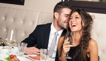 Москвич забронировал столик на 14 февраля еще в прошлом году