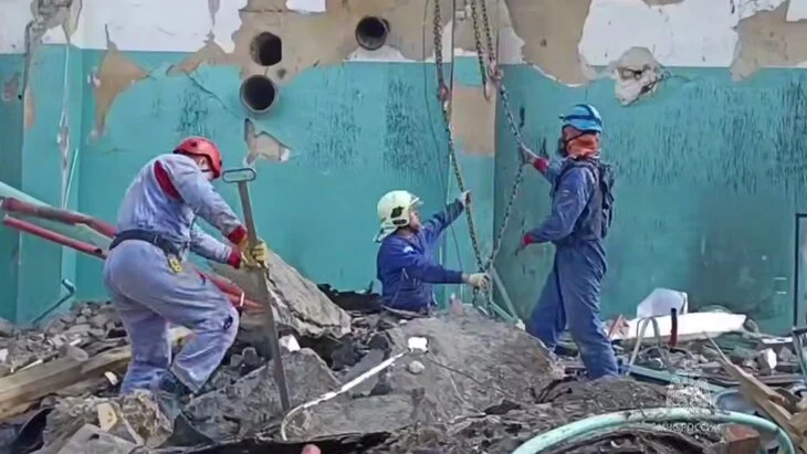 Аварийно-спасательные работы завершены после ЧП на предприятии под Рязанью Аварийно-спасательные работы завершены после ЧП на предприятии под Рязанью