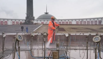 Подготовка фонтанного комплекса на Поклонной горе к зиме началась в Москве