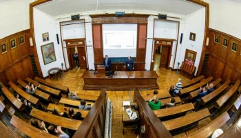 Экономист Сухарев заявил, что эффект от новых антироссийских санкций США будет не долгим