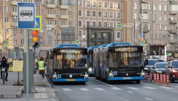 Маршруты наземного транспорта изменились к открытию станций Троицкой линии метро