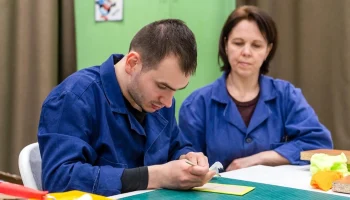 Москва помогает детям с аутизмом развивать социальные и бытовые навыки
