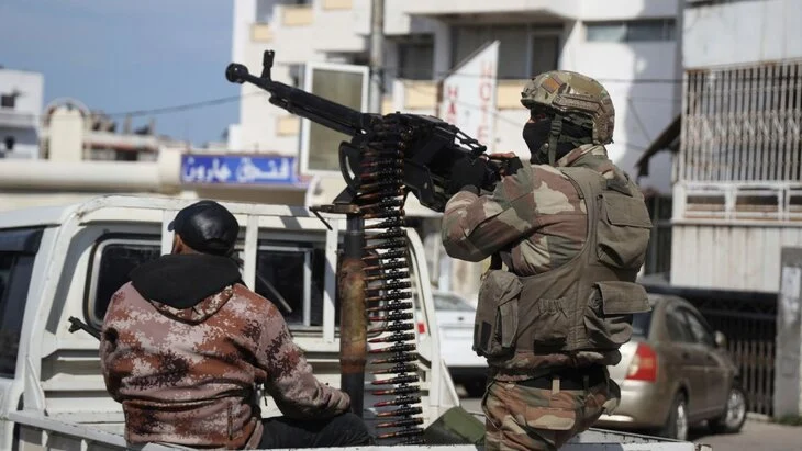 В Сирии сформируют комиссию для расследования событий в Латакии и Тартусе В Сирии сформируют комиссию для расследования событий в Латакии и Тартусе