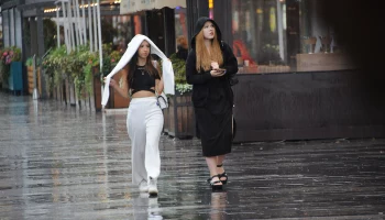 Москвичей предупредили о грозе с градом вечером 1 июня