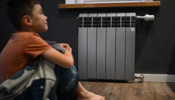 Температуру в батареях столичных квартир повысят из-за похолодания