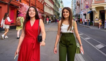Несколько московских улиц станут пешеходными в эти выходные