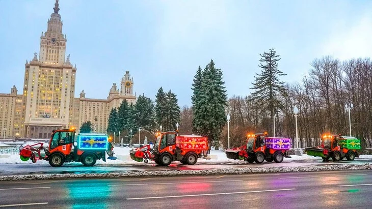 Собянин: более 1,4 тыс аварийных бригад городских служб дежурили в праздники в Москве