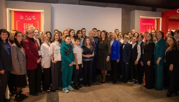 Свыше 500 московских школьников побывали на выставке &laquo;Подвиг на земле и в небе&raquo;