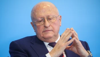 Глава центра имени Гамалеи Гинцбург рассказал о действии новой вакцины от рака