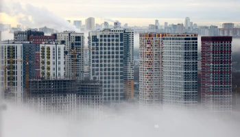 &laquo;Желтый&raquo; уровень опасности ввели в Москве из-за гололеда и тумана