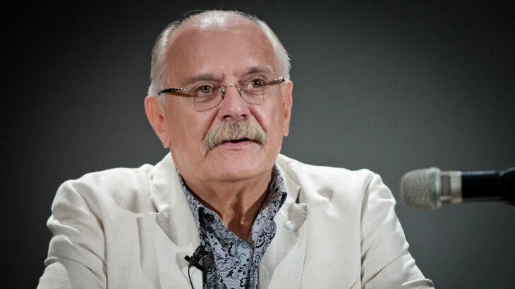 Михалков сравнил Голливуд с идеологическим отделом ЦК времен 80-х Михалков сравнил Голливуд с идеологическим отделом ЦК времен 80-х