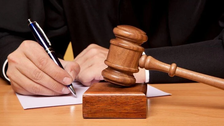 ТАСС: полицейским по делу журналистов Baza предъявлено обвинение в получении взяток