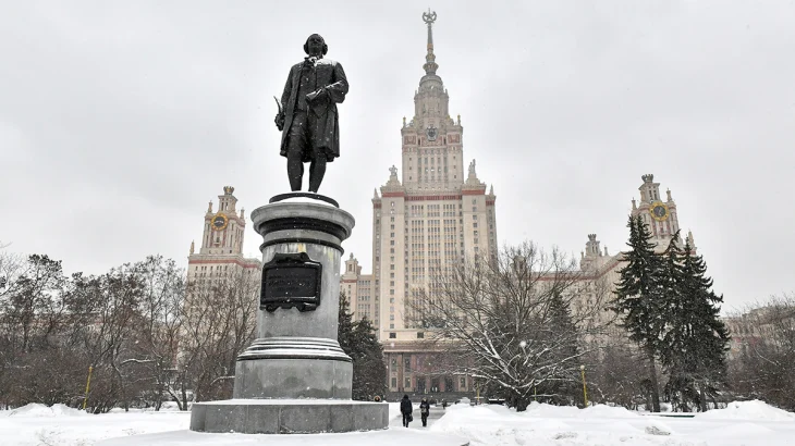 СМИ: Вспышку кори выявили в четвертом учебном корпусе МГУ СМИ: Вспышку кори выявили в четвертом учебном корпусе МГУ