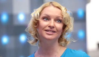 Балерина Волочкова рассказала о мошенничестве компании QBF