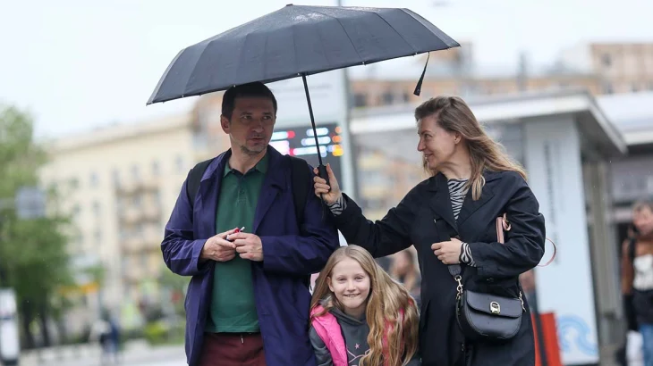 Жителей столичного региона предупредили о дожде, который усилится ночью Жителей столичного региона предупредили о дожде, который усилится ночью