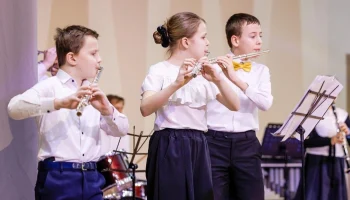 Собянин учредил гранты в сфере допобразования в области культуры и искусства