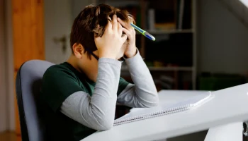 Рособрнадзор: Оценка &laquo;удовлетворительно&raquo; будет минимальной в тесте для мигрантов