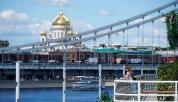 Синоптики пообещали москвичам малооблачную погоду без осадков 30 июня
