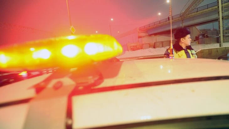 Несколько автомобилей столкнулись на МКАД в районе Кузьминского лесопарка Несколько автомобилей столкнулись на МКАД в районе Кузьминского лесопарка