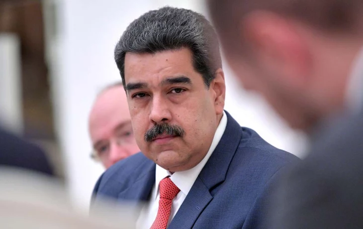 Президент Венесуэлы Николас Мадуро сообщил о попытке покушения на него Президент Венесуэлы Николас Мадуро сообщил о попытке покушения на него