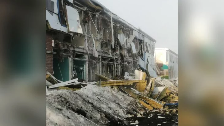 Несколько человек пострадали в результате атаки БПЛА на предприятие в Татарстане Несколько человек пострадали в результате атаки БПЛА на предприятие в Татарстане