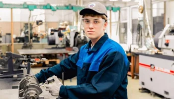 Собянин сообщил о росте популярности транспортных специальностей в колледжах