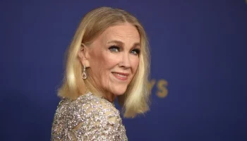 Умерла актриса Кэтрин О'Хара, сыгравшая роль мамы Кевина в "Один дома"