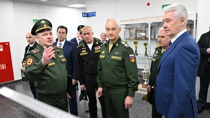 Собянин и Белоусов осмотрели новое здание военного комиссариата Москвы Собянин и Белоусов осмотрели новое здание военного комиссариата Москвы